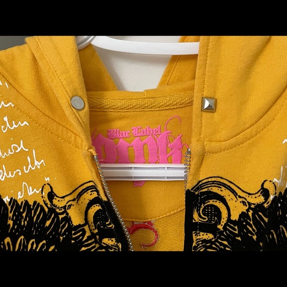 graphic zip sweater - Picture 4 of 5